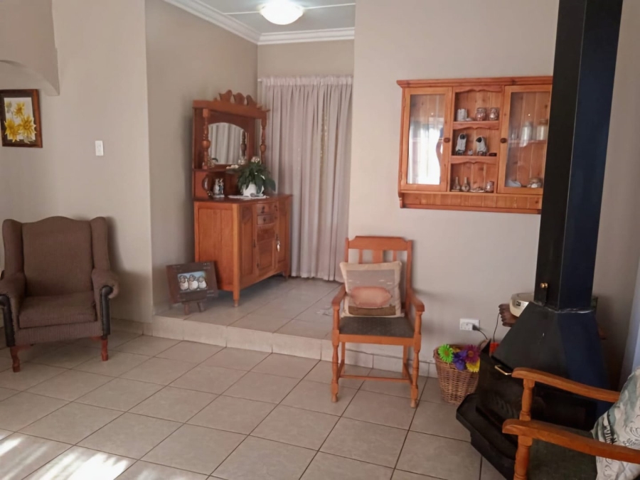 4 Bedroom Property for Sale in Fichardt Park Free State